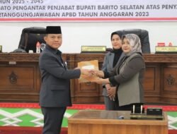 Pj Bupati Barito Selatan Hadiri Rapur ke-7 Masa Persidangan II Tahun Sidang 2024