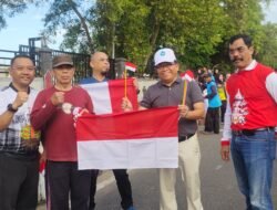 Pemkab Kapuas Meriahkan HUT RI ke-79 dengan Pembagian Bendera dan Kegiatan Sosial