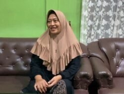 Bangga Anak Jadi Paskibraka Nasional, Sugiarti: “Jangan Tinggalkan Salat”