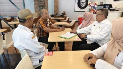 Restoran Cepat Saji Tunggak Pajak Rp800 Juta: TPPD Kota Pontianak Terjunkan Tim Penertiban